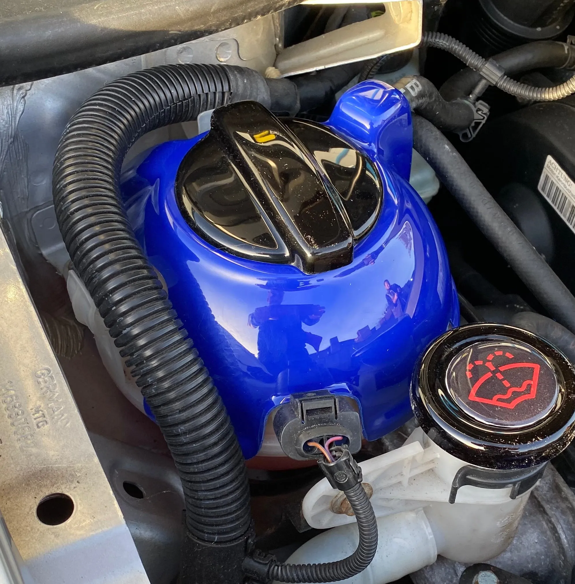 Proform Coolant Tank Cover (various colours) - Mk5 Volkswagen Golf